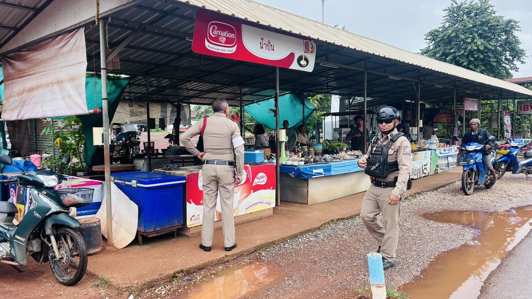 หนุ่ม 17 บุกยิง ม.3 กลางร้านอาหารริมทาง เจ็บสาหัส เปิดเหตุลงมือ หึงหวง-จีบสาวคนเดียวกัน