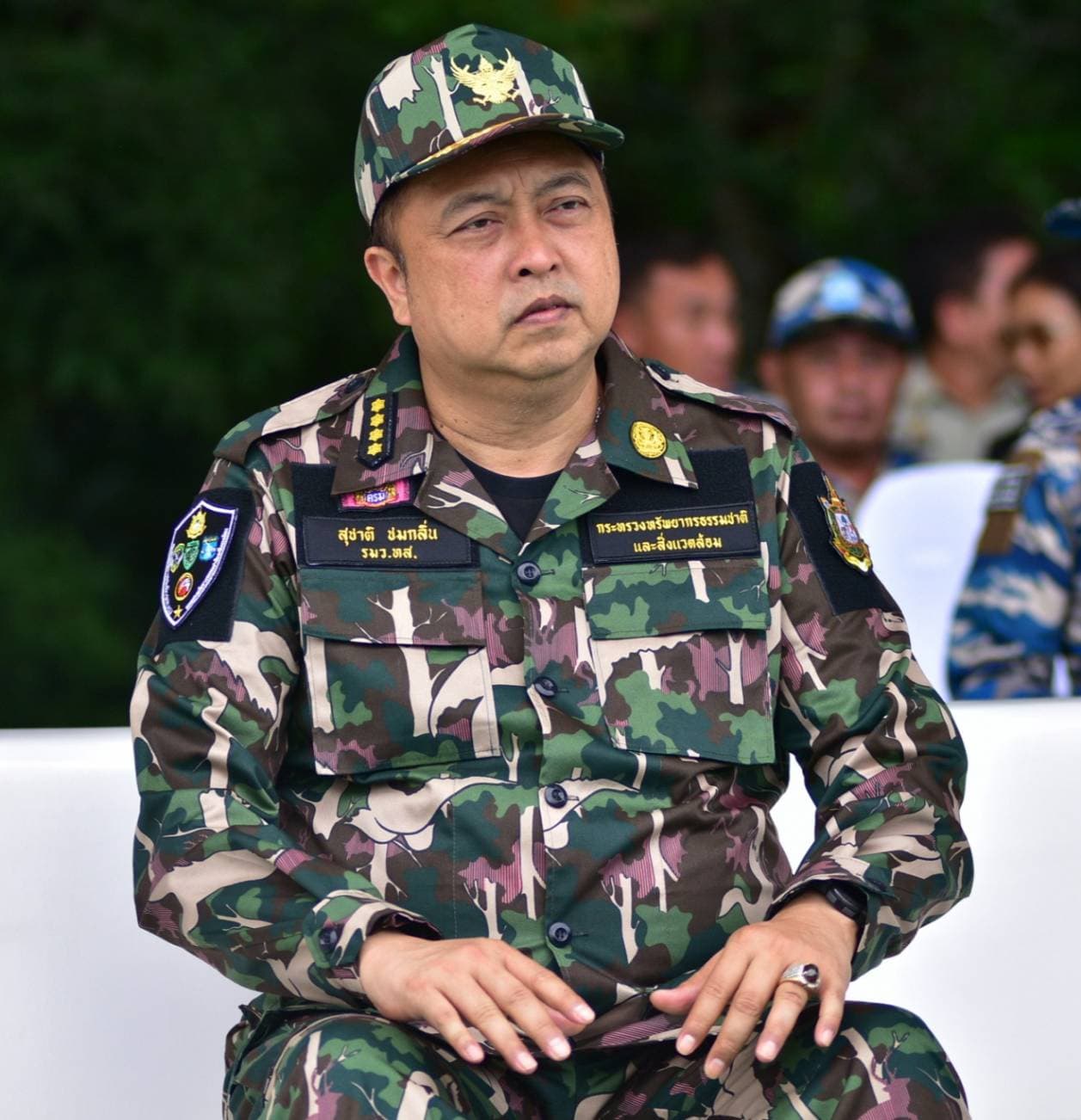 ‘รมว.สุชาติ’ ให้กำลังใจทีมติดตามเสือโคร่งทำร้ายเจ้าหน้าที่เขตฯห้วยขาแข้ง กำชับระมัดระวังความปลอดภัยขั้นสูงสุด หลังกรมอุทยานฯ แถลงความคืบหน้ากรณีเจ้าหน้าเสียชีวิต