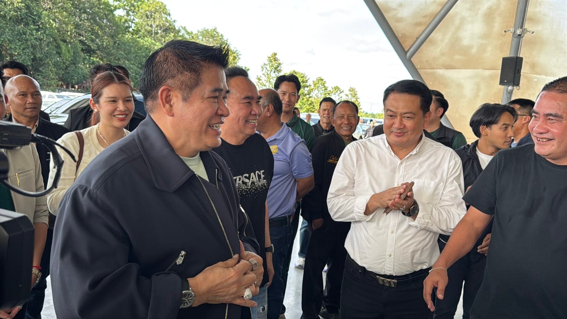 ‘ธรรมนัส’ ลุยสงขลาชี้ยังไม่คุยสูตรการเมือง ‘เขียว-ส้ม-แดง’