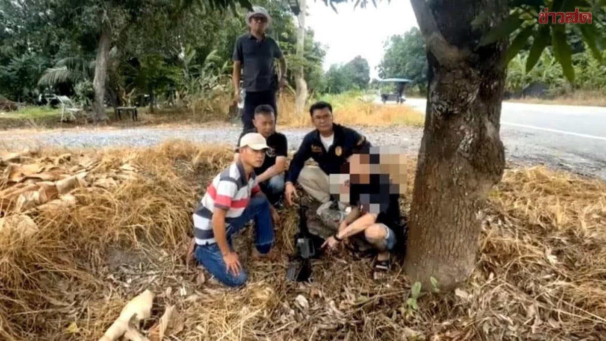 มือรัวยิงเอ็ม16 กลางเมืองระยอง ทนตร.กดดันไม่ไหว เข้ามอบตัว